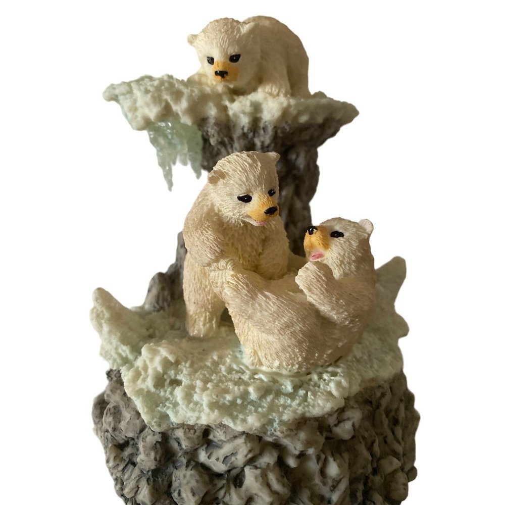 Polar Bear Music Box Plays Born Free VIDEO NIB 5.5 inch
